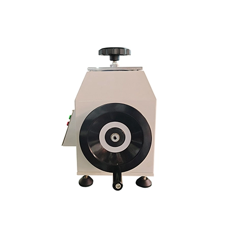  XQ-2B型金相试样镶嵌机(以下简称镶嵌机)适用于对不是整形、不易手拿的微小金相试样热固性塑料压制